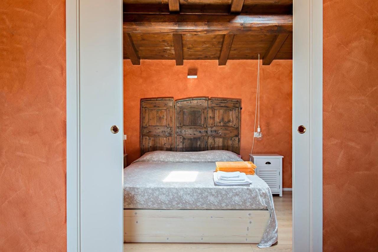 Agriturismo Lecolombare Nogarole Rocca Exterior photo